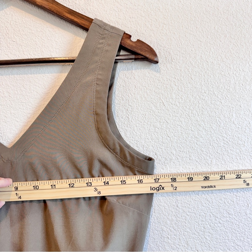 Athleisure Minimalist Utility Romper Toad&Co Eco Travel Pocket Dress Small A52 - Picture 6 of 9
